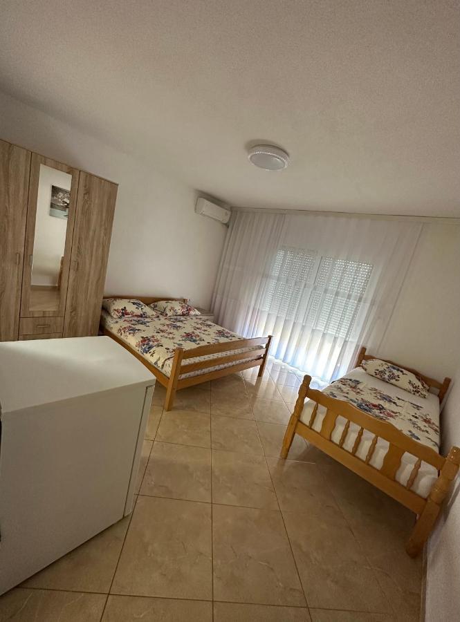 Apartments Edona Ulcinj Extérieur photo